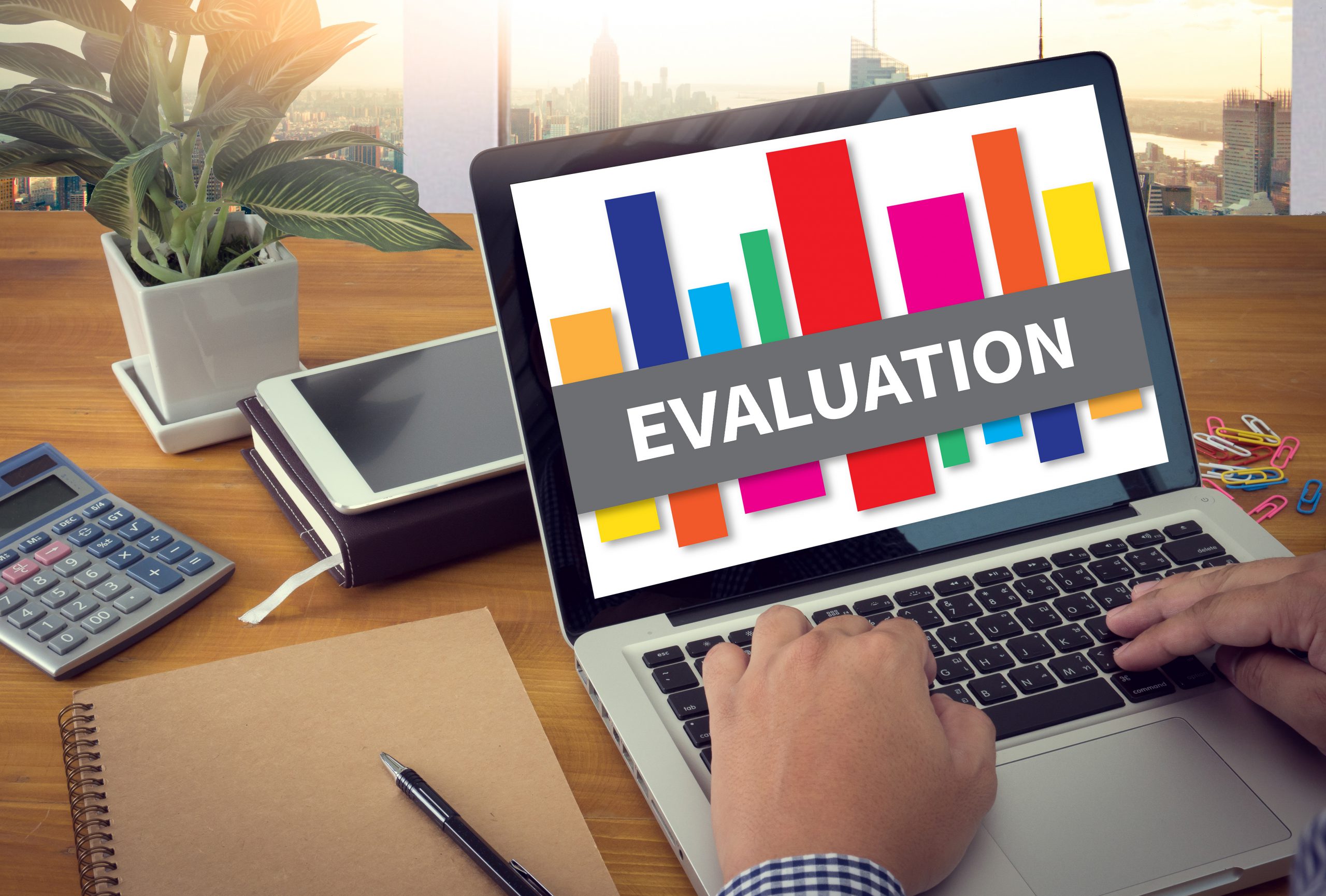 Evaluating: Employee performance Evaluation